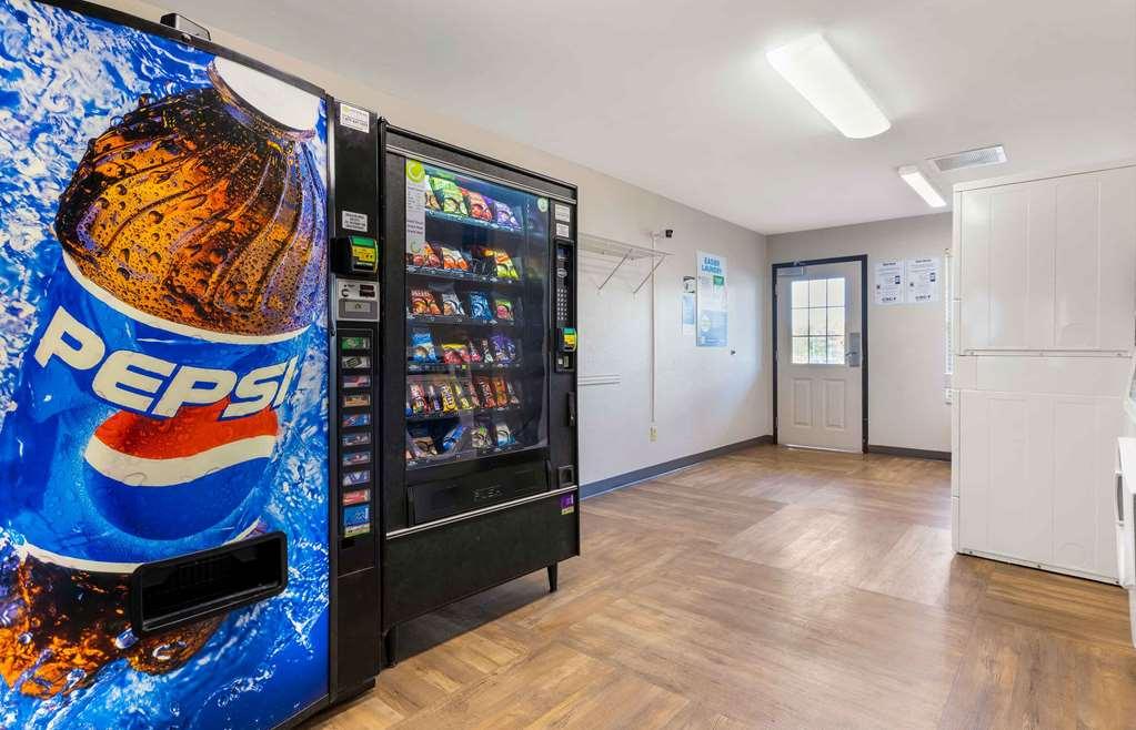 Extended Stay America Suites - Tulsa - Central Konforlar fotoğraf