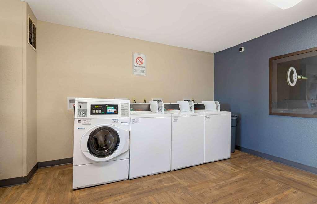Extended Stay America Suites - Tulsa - Central Konforlar fotoğraf