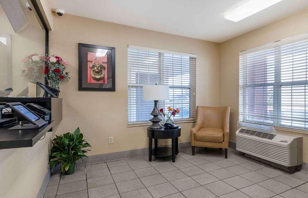 Extended Stay America Suites - Tulsa - Central İç mekan fotoğraf